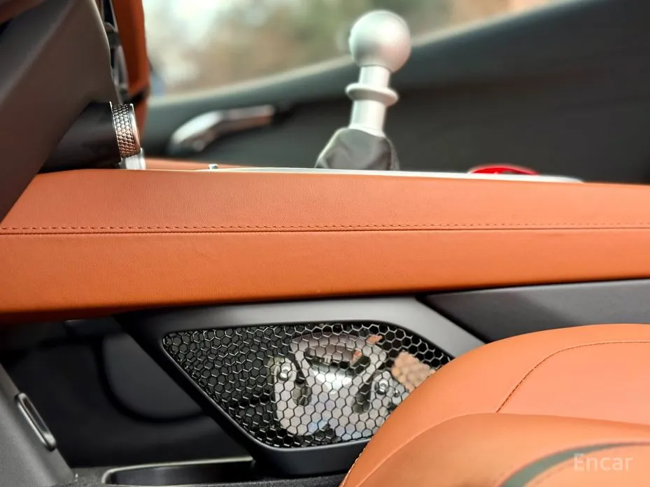 Lotus Emira 2021 3.5