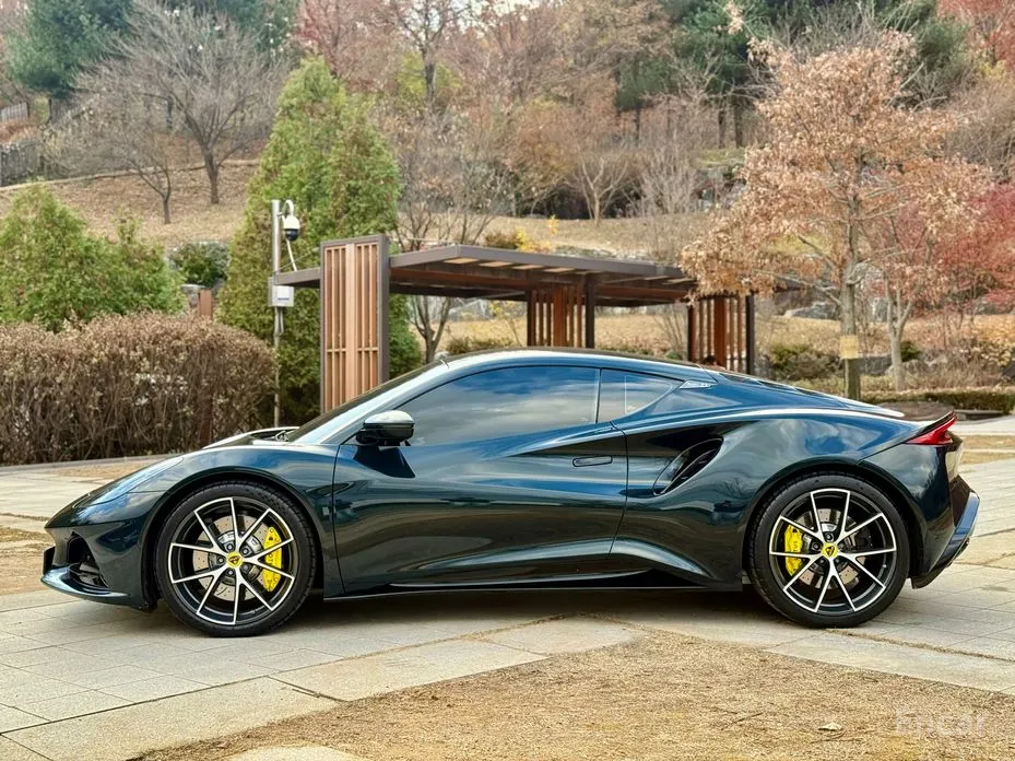 2021 Lotus Emira