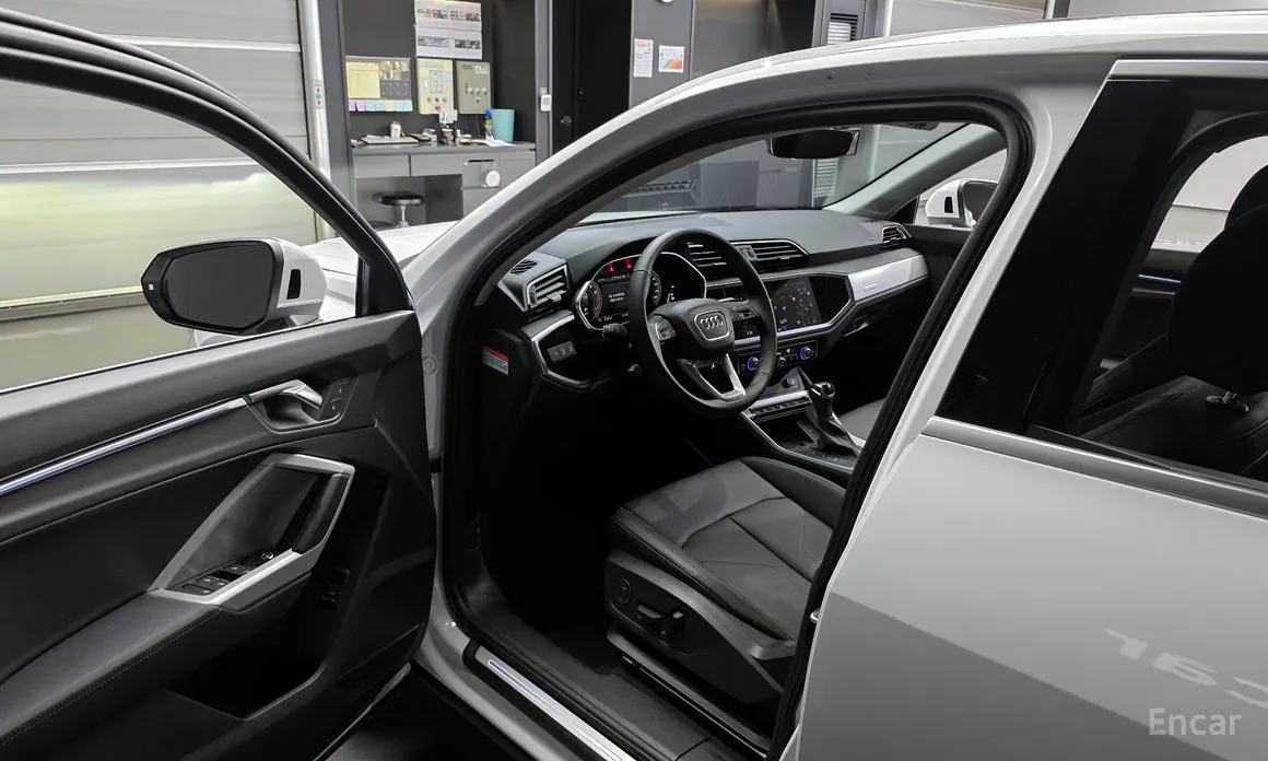 Audi Q3 2018 40 TFSI Quattro