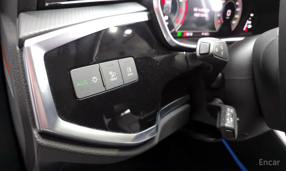 Audi Q3 2018 40 TFSI Quattro