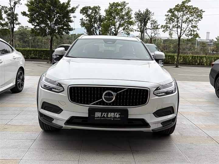Volvo V90 2022 2022款 Cross Country B5 AWD 智远版