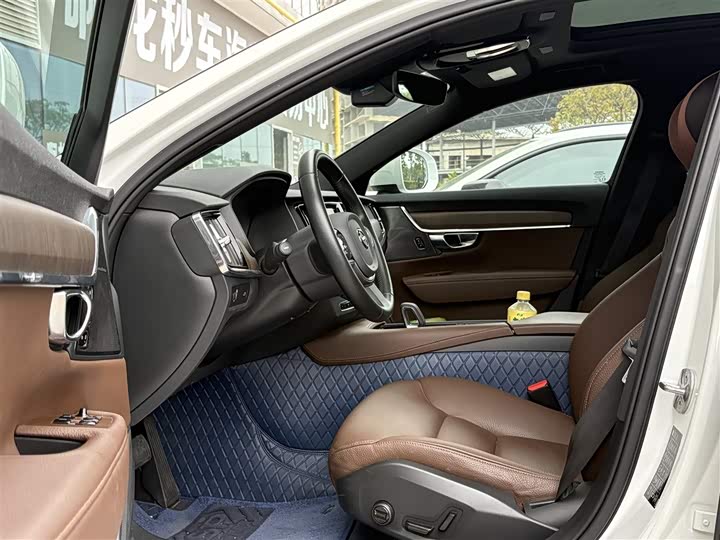 Volvo V90 2022 2022款 Cross Country B5 AWD 智远版