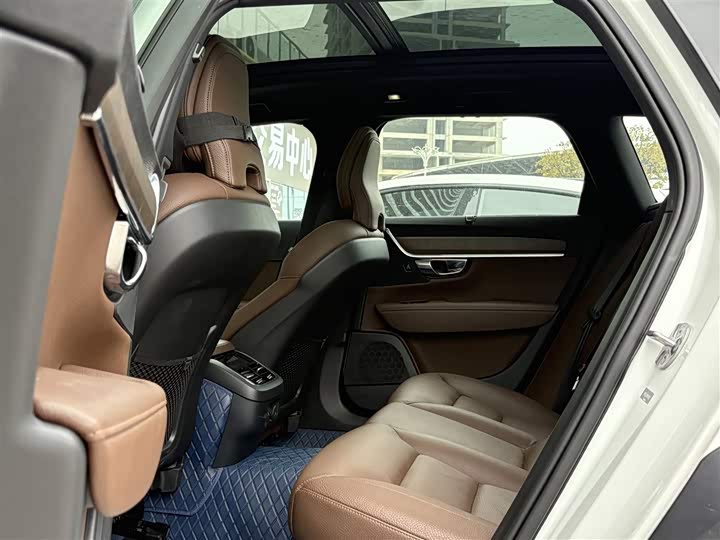 Volvo V90 2022 2022款 Cross Country B5 AWD 智远版