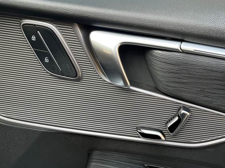 Buick LaCrosse 2024 2024款 28T 越尊版