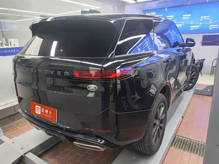 Land Rover Range Rover Sport 2024 2024款 400PS Dynamic SE