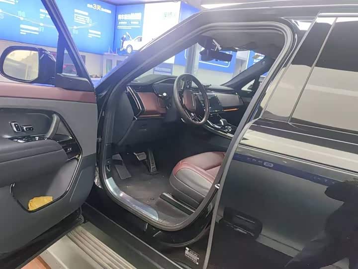 Land Rover Range Rover Sport 2024 2024款 400PS Dynamic SE