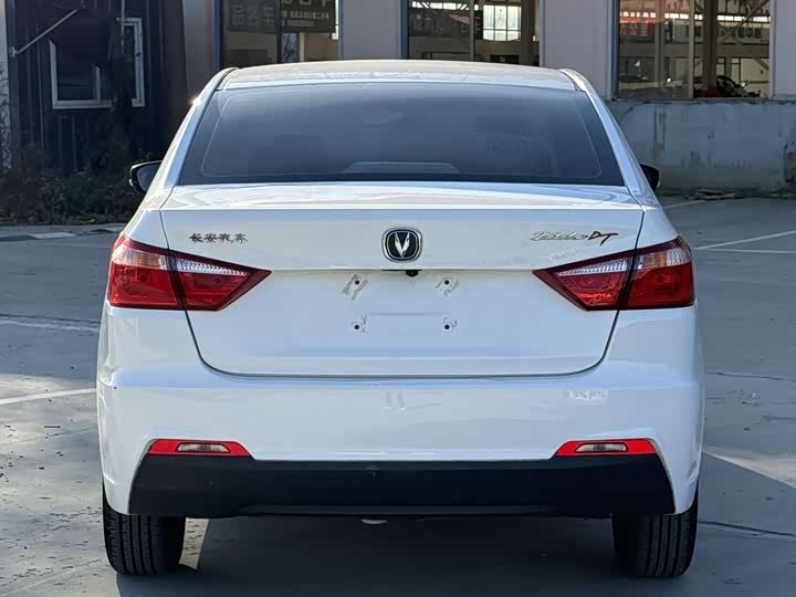 Changan Eado DT 2021 2021款 1.6L 自动豪华型