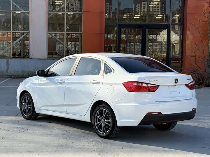 Changan Eado DT 2021 2021款 1.6L 自动豪华型