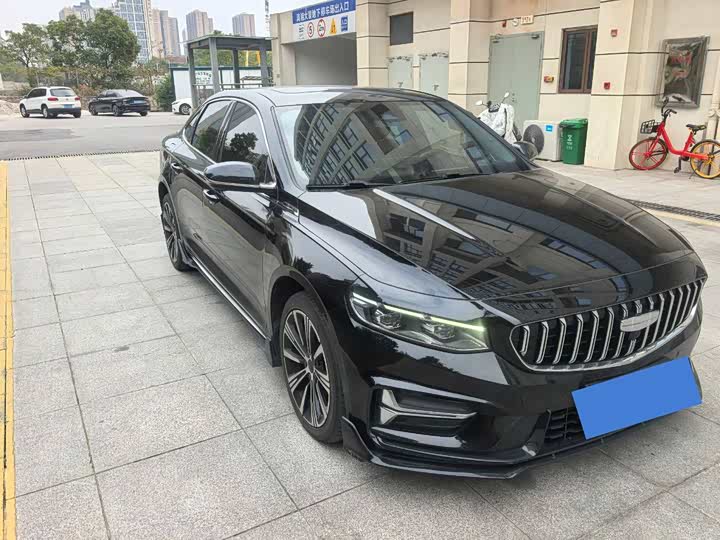 Geely Preface 2025 2025款 东方曜 1.5TD 惊鸿版