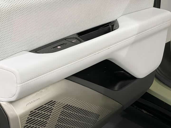 HiPhi Z 2023 2023款 四座版