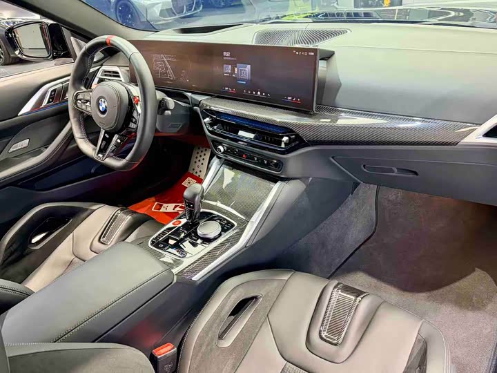 BMW M4 2024 2024款 M4双门轿跑车 M xDrive 雷霆版