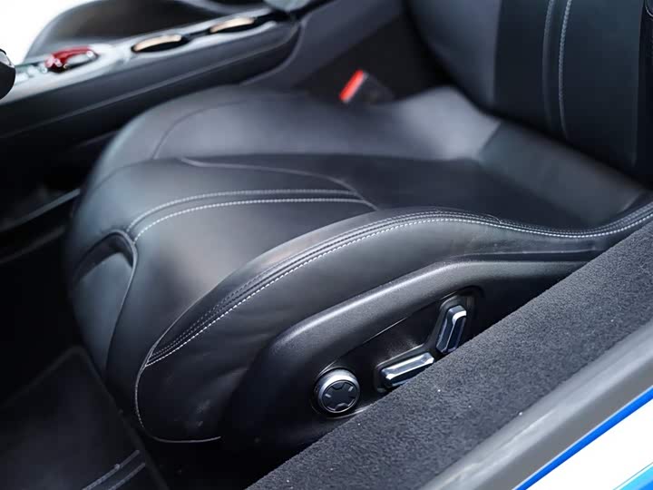 Lotus Emira 2021 2021款 2.0T DCT First Edition