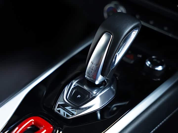 Lotus Emira 2021 2021款 2.0T DCT First Edition