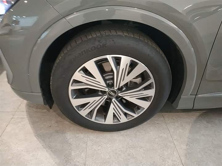 Audi Q4 e-tron 2024 2024款 40 e-tron 创行版