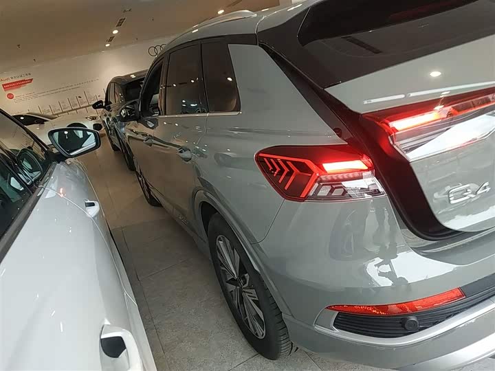 Audi Q4 e-tron 2024 2024款 40 e-tron 创行版