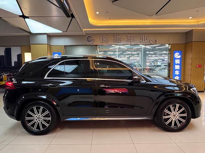 2025 Mercedes-Benz GLE-Class