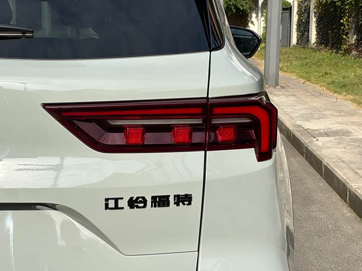 Ford Equator Sport Hybrid 2025 2025款 尊领型PLUS