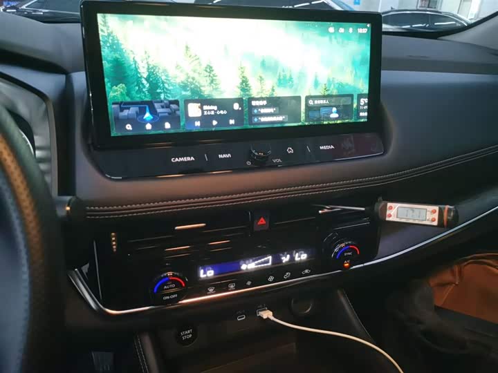 Nissan X-Trail 2023 2023款 e-POWER 超混双电机四驱豪华版