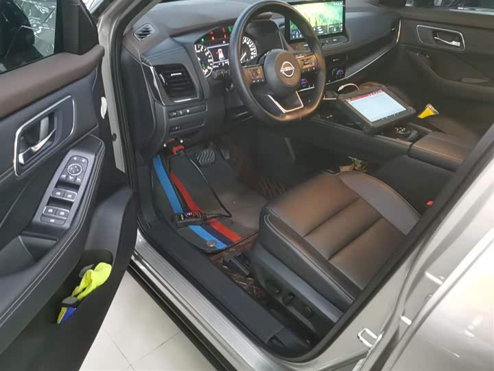 Nissan X-Trail 2023 2023款 e-POWER 超混双电机四驱豪华版