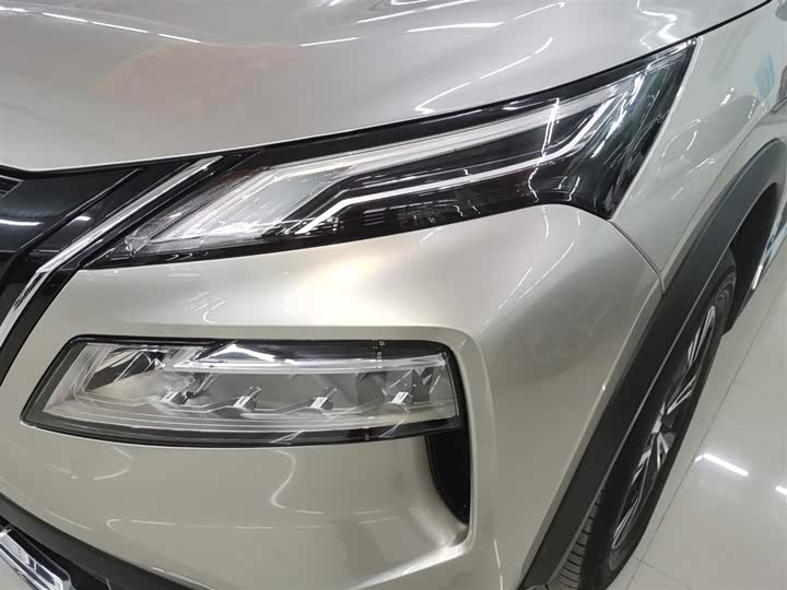 Nissan X-Trail 2023 2023款 e-POWER 超混双电机四驱豪华版