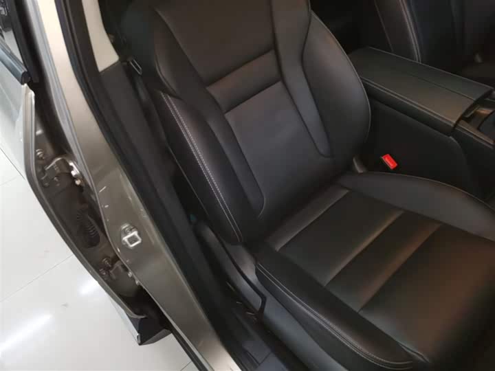 Nissan X-Trail 2023 2023款 e-POWER 超混双电机四驱豪华版