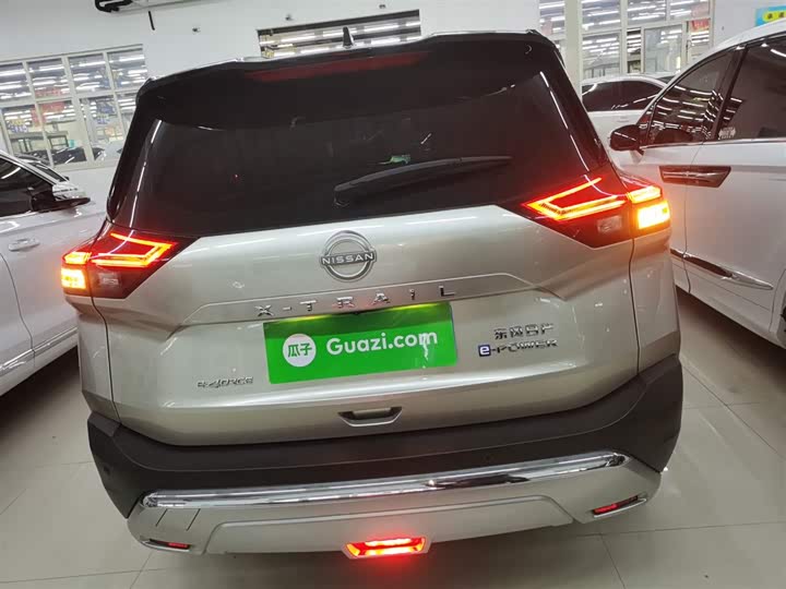 Nissan X-Trail 2023 2023款 e-POWER 超混双电机四驱豪华版