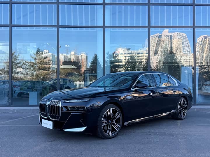 BMW 7 Series 2023 2023款 740Li 尊享型 M运动套装