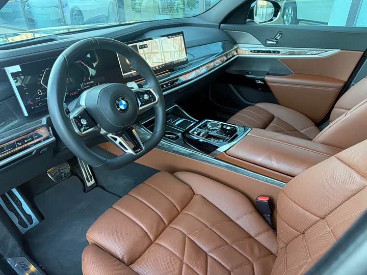 BMW 7 Series 2023 2023款 740Li 尊享型 M运动套装