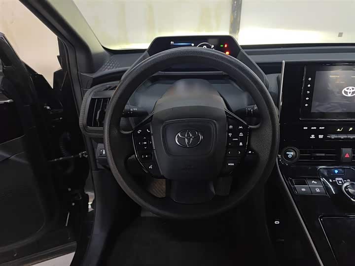 Toyota bZ4X 2022 2022款 两驱长续航JOY版