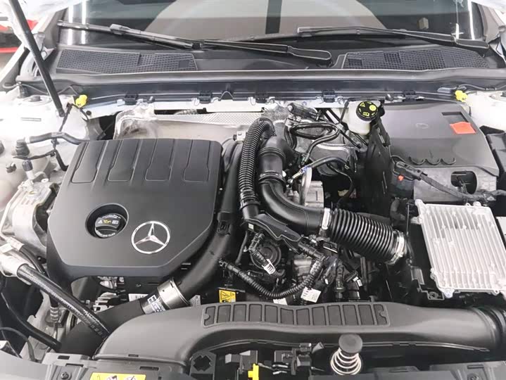 Mercedes-Benz A-Class 2024 2024款 改款 A 200 L 时尚型