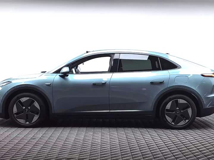 Nio Onvo L60 2024 2024款 60kWh 四驱版