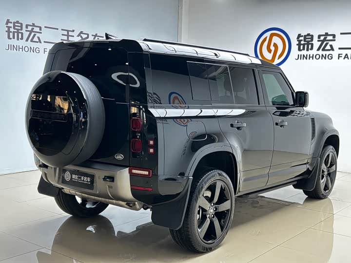 Land Rover Defender 2025 2025款 110 3.0T P400 X-Dynamic HSE