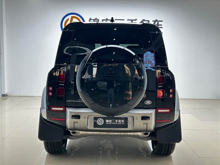 Land Rover Defender 2025 2025款 110 3.0T P400 X-Dynamic HSE