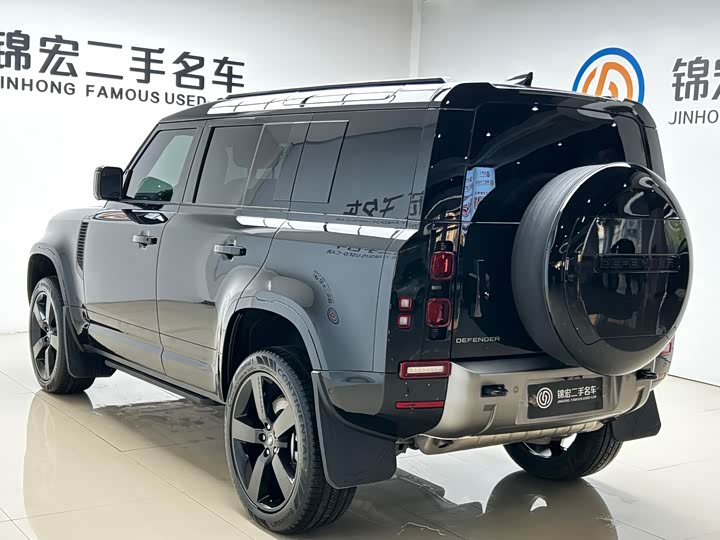 Land Rover Defender 2025 2025款 110 3.0T P400 X-Dynamic HSE