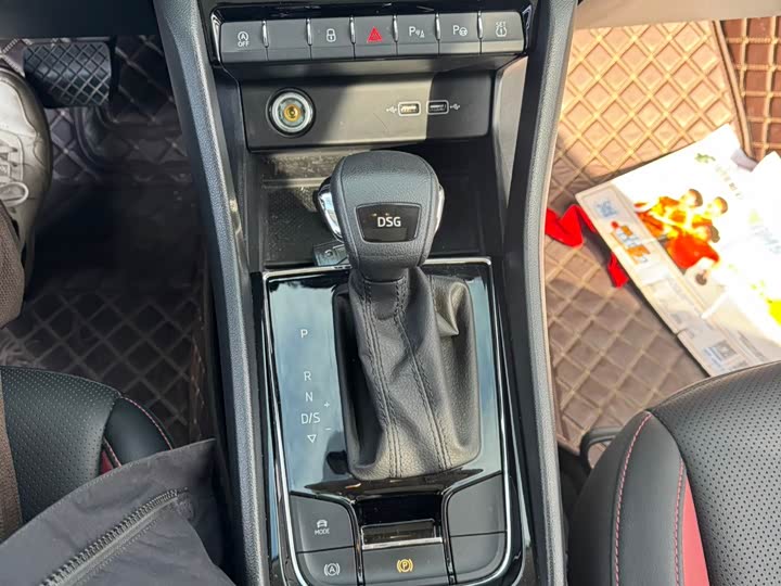 Skoda Karoq 2022 2022款 TSI280 智曜版