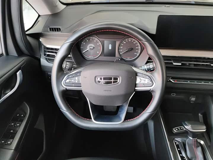 Geely Vision X3 2021 2021款 PRO 1.5L CVT尊贵型