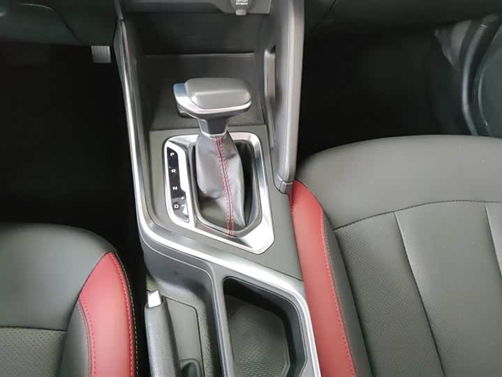 Geely Vision X3 2021 2021款 PRO 1.5L CVT尊贵型