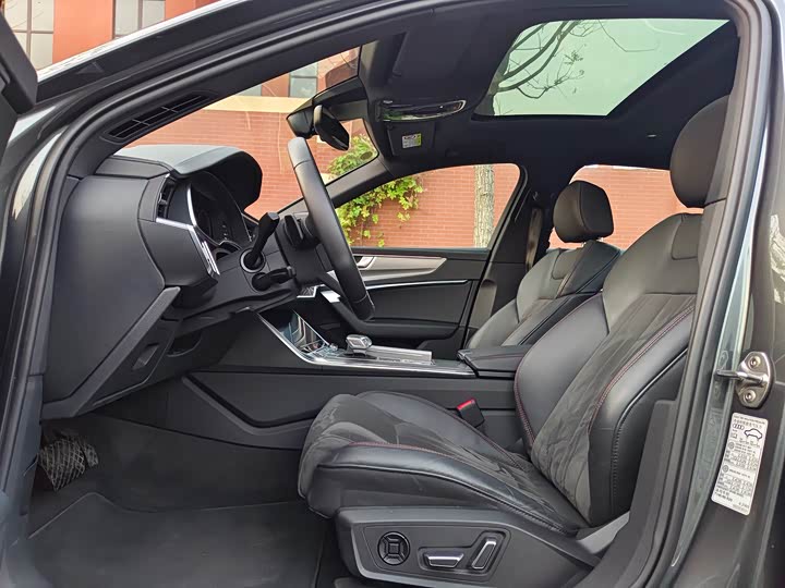 Audi A6L 2024 2024款 45 TFSI 臻选动感型