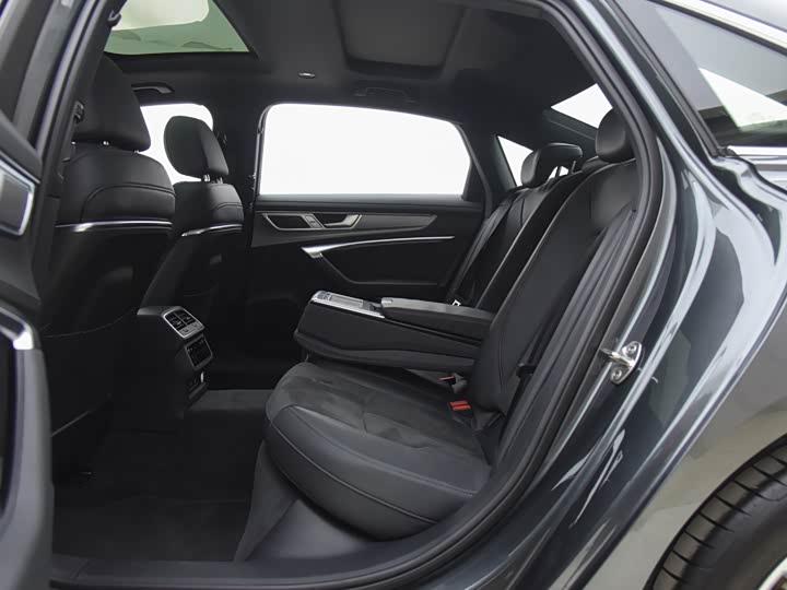 Audi A6L 2024 2024款 45 TFSI 臻选动感型