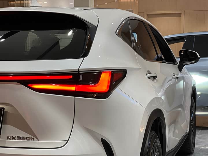 Lexus NX 2023 2023款 350h 前驱 创悦版