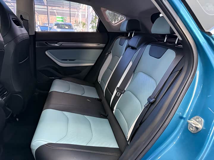 Geely Emgrand GS 2022 2022款 1.4T CVT跨界玩家版