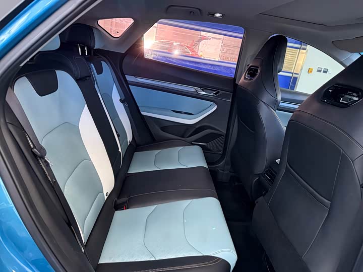 Geely Emgrand GS 2022 2022款 1.4T CVT跨界玩家版