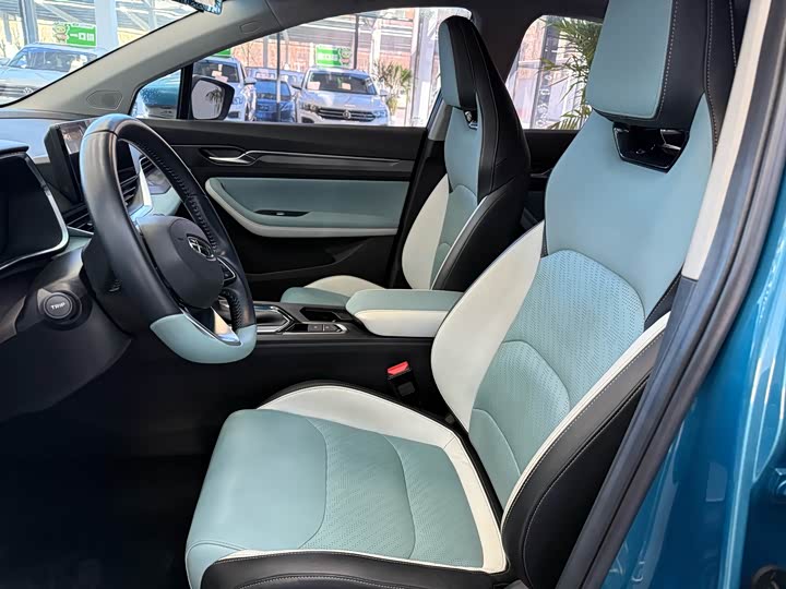 Geely Emgrand GS 2022 2022款 1.4T CVT跨界玩家版