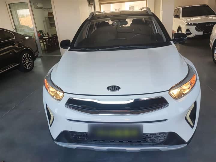 Kia KX1 2021 2021款 1.4L 自动趣享运动款