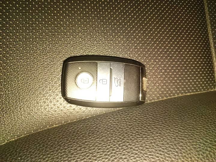 Kia KX1 2021 2021款 1.4L 自动趣享运动款