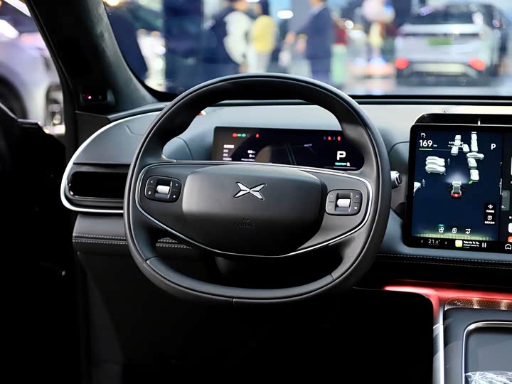 XPeng G9 2025 2025款 725 超长续航 Max