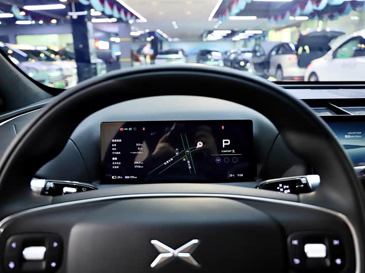 XPeng G9 2025 2025款 725 超长续航 Max