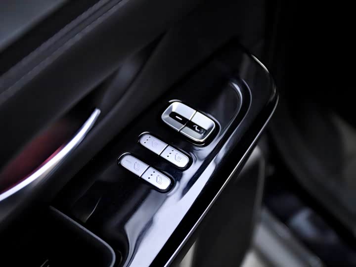 XPeng G9 2025 2025款 725 超长续航 Max