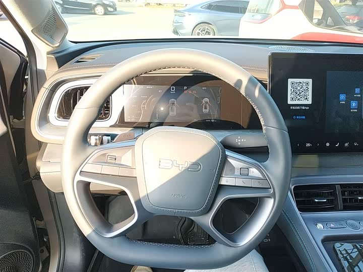 BYD Sea Lion 07 DM-i Hybrid 2025 2025款 150 领航+版