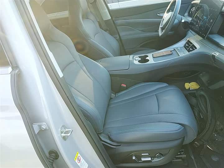 BYD Sea Lion 07 DM-i Hybrid 2025 2025款 150 领航+版